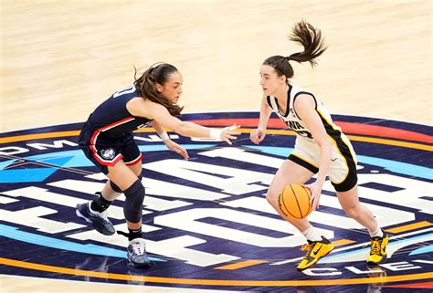 iowa versus uconn women's basketball|did iowa win tonight.